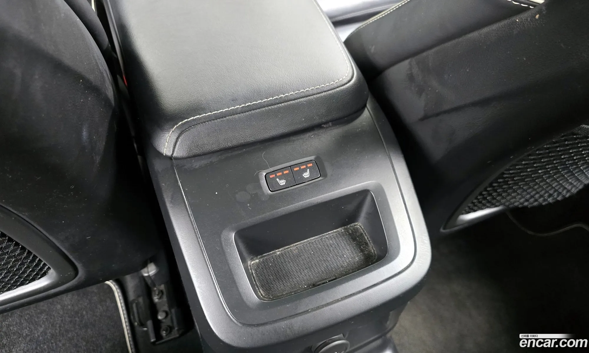 Volvo XC60 2020 — 4