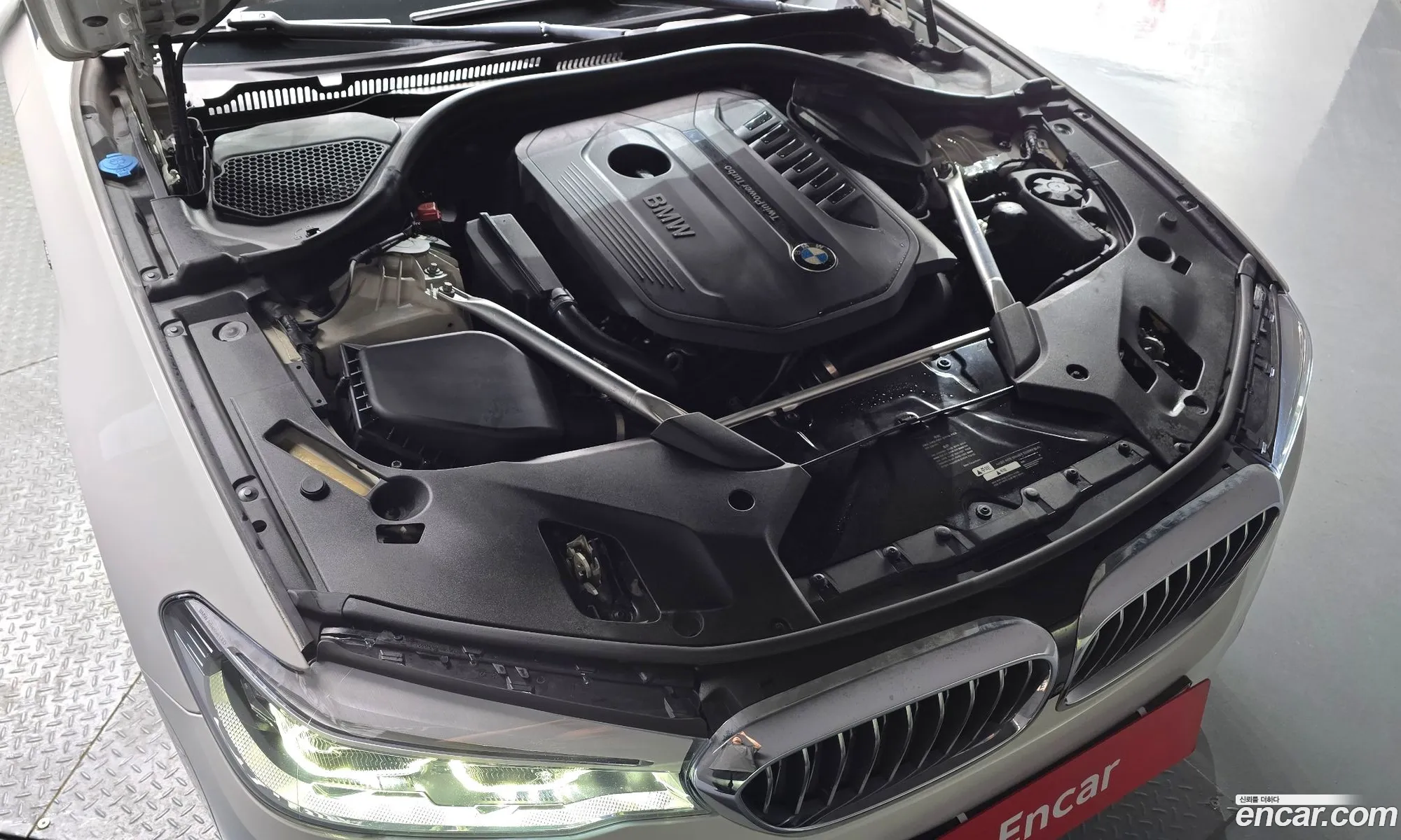 BMW 5 Series 2018 — 15