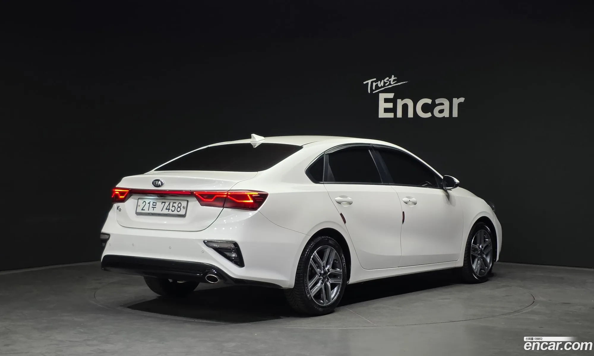 Kia K3 2019 — 9