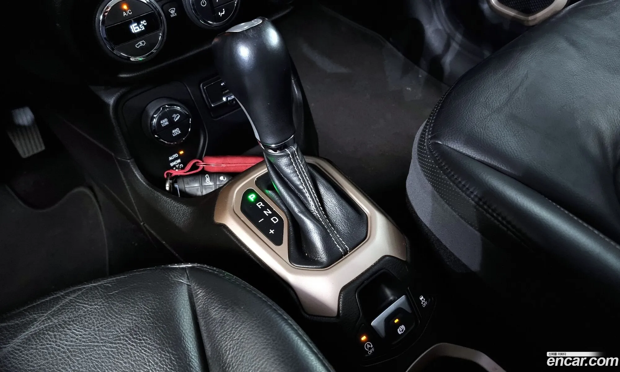 Jeep Renegade 2017 — 11