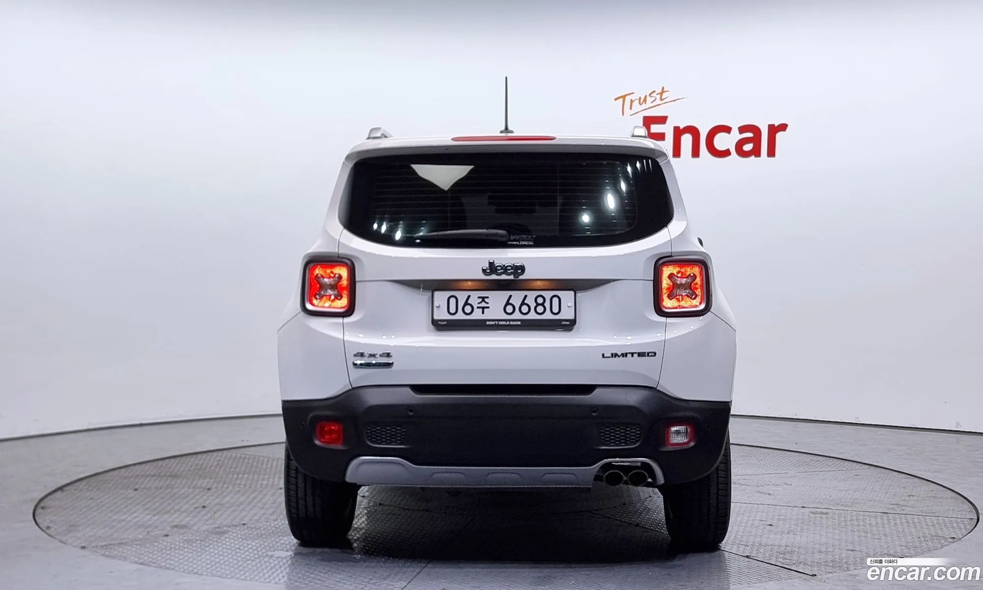 Jeep Renegade 2017 — 8