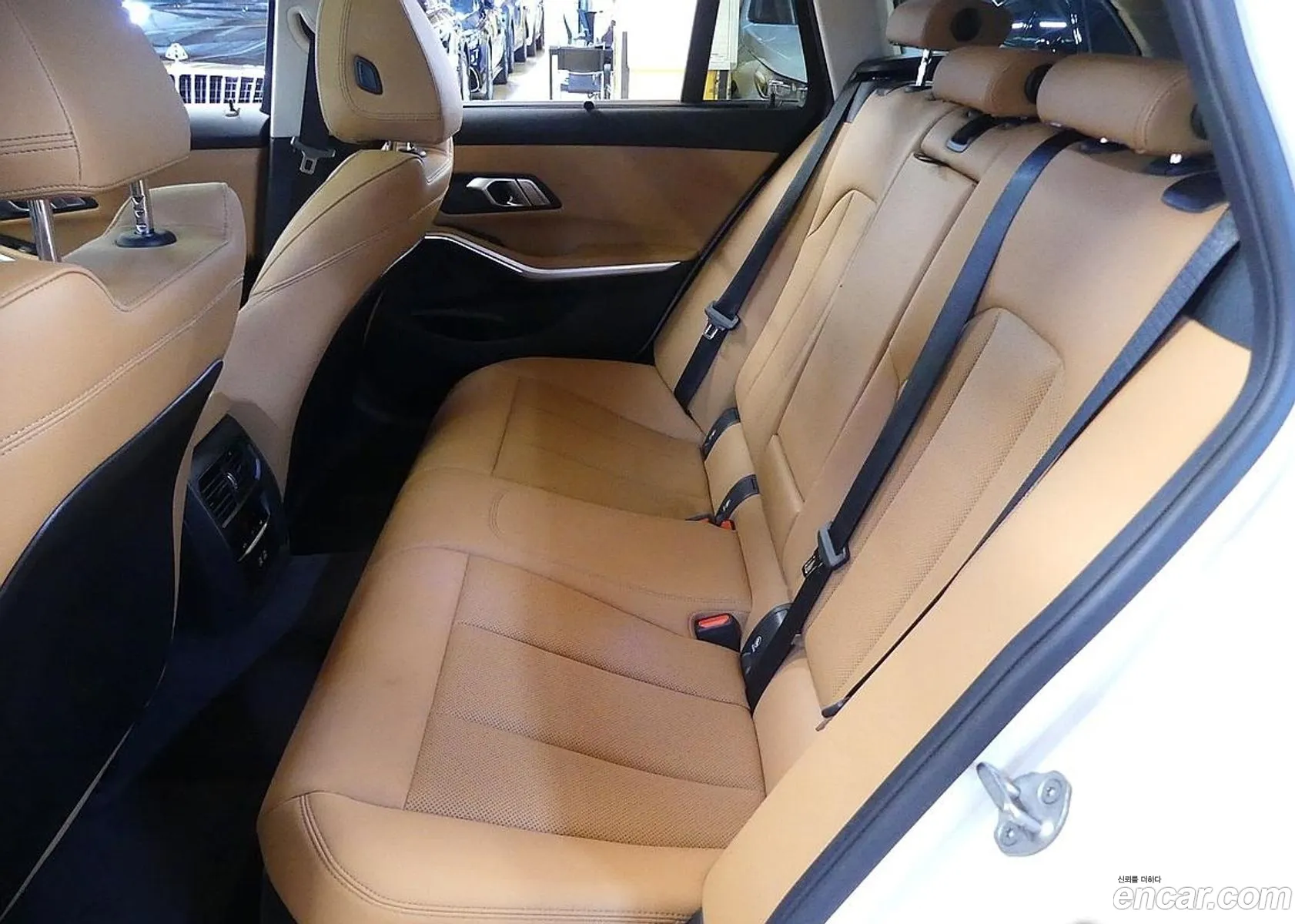 BMW 3 Series 2025 — 7