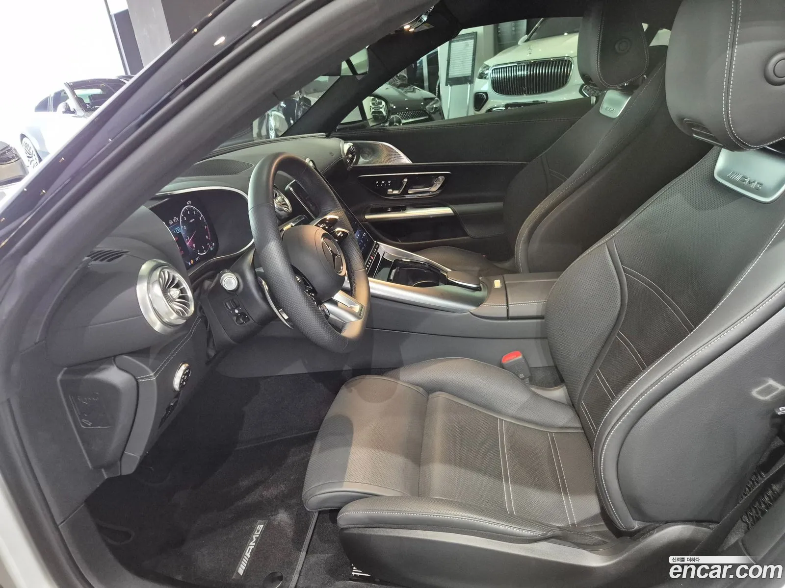 Mercedes-Benz SL-Class R232 2024 — 14