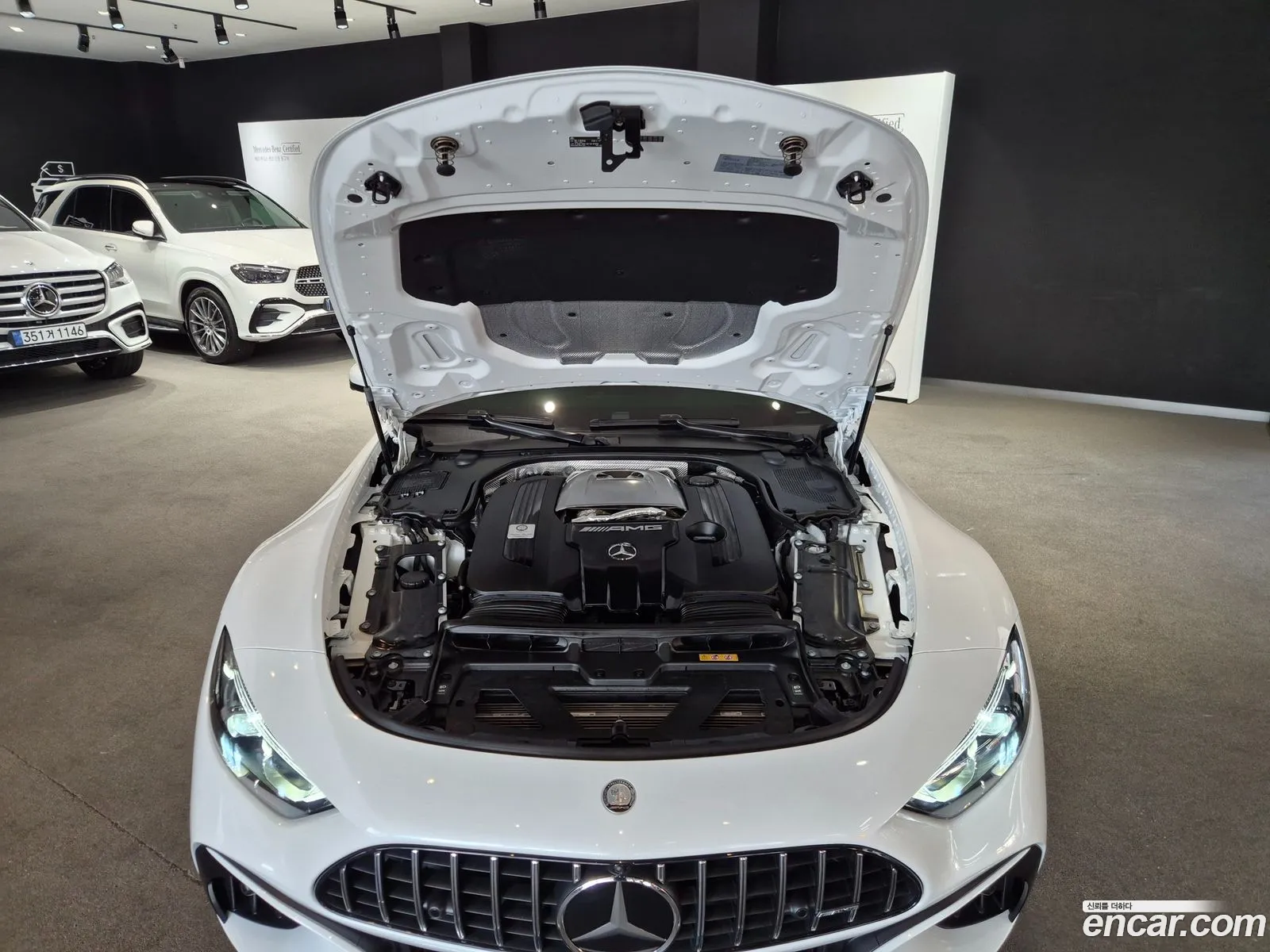 Mercedes-Benz SL-Class R232 2024 — 12