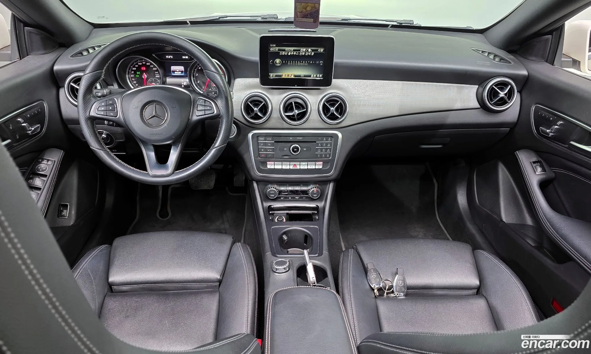 Mercedes-Benz CLA-Class C117 2017 — 19