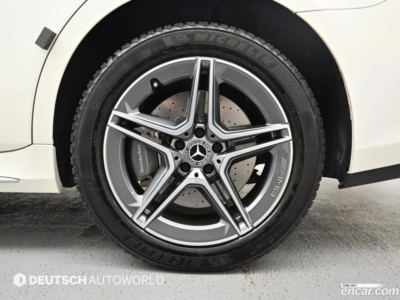 Mercedes-Benz S-Class W223 2022 — 16