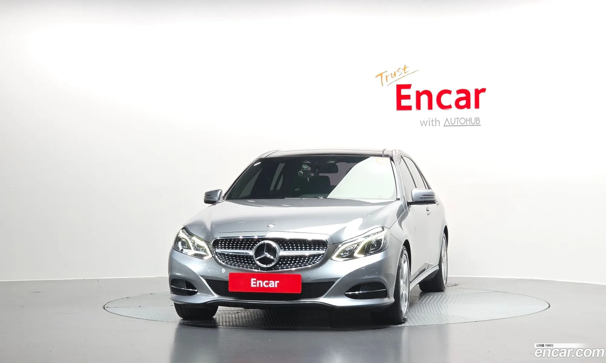 Mercedes-Benz E-Class W212 2014 WDDHF8CB5EA971757 — 5