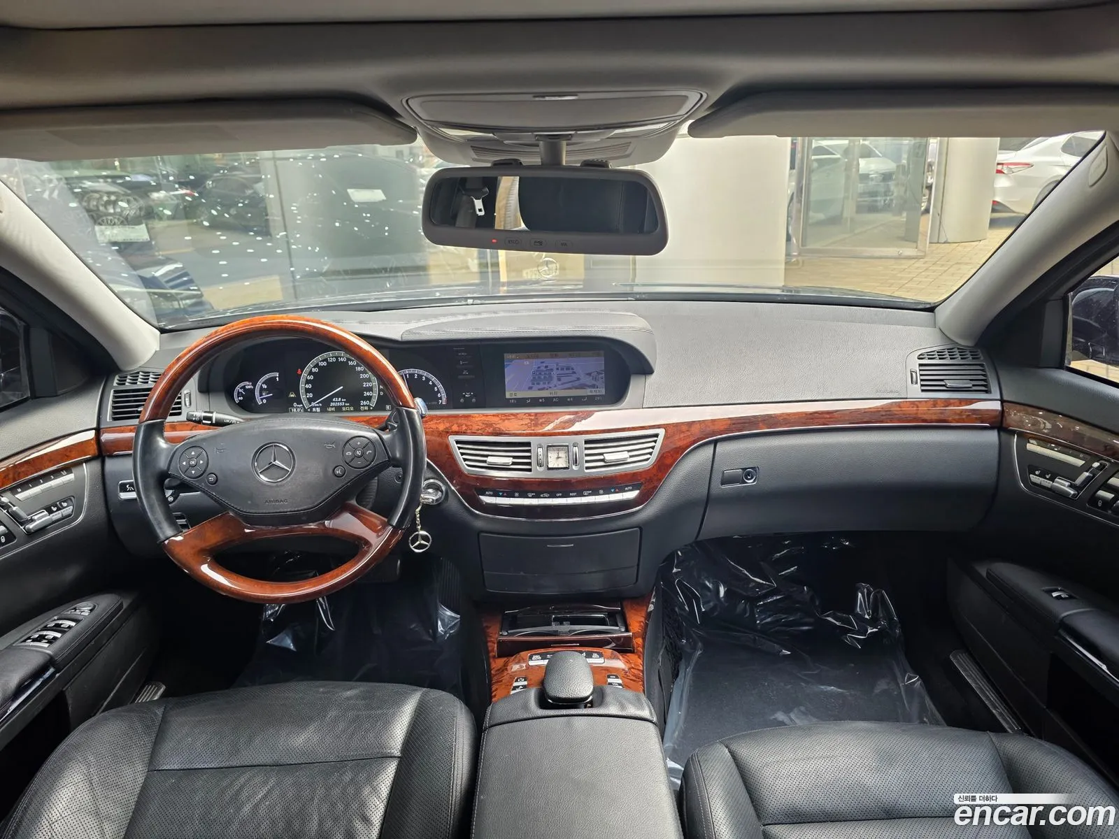Mercedes-Benz S-Class W221 2011 — 13
