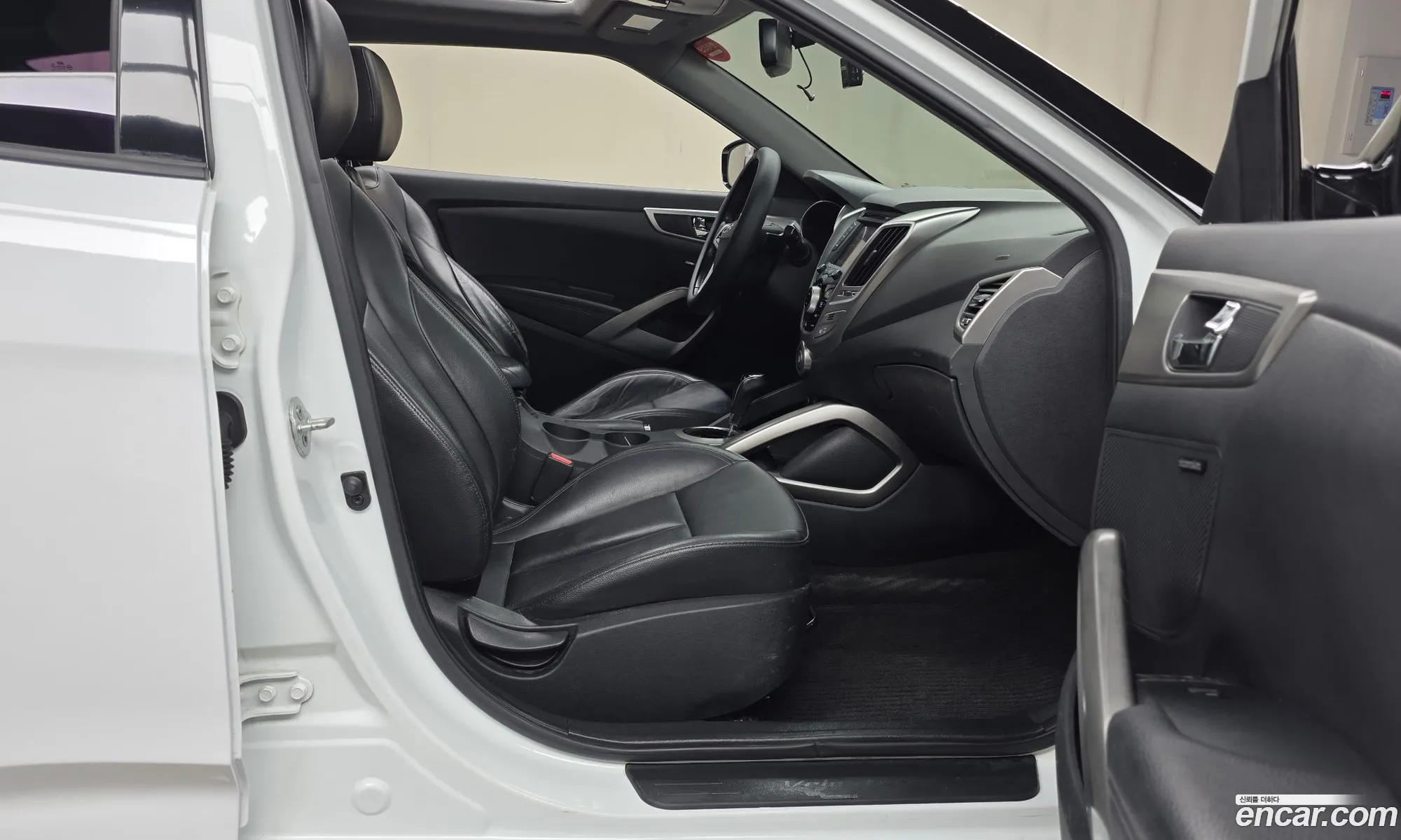 Hyundai Veloster 2012 — 5