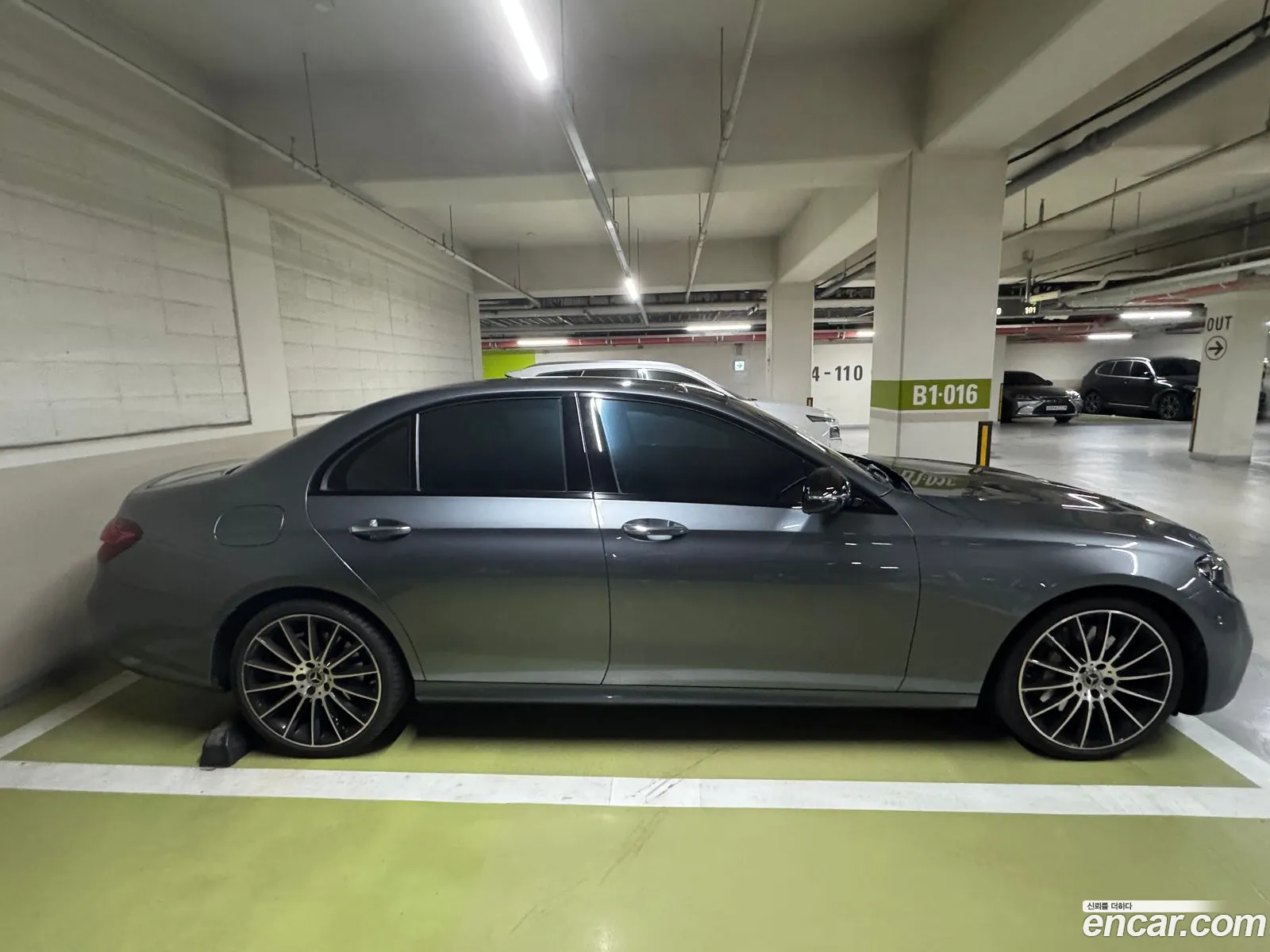 Mercedes-Benz E-Class W213 2023 — 10