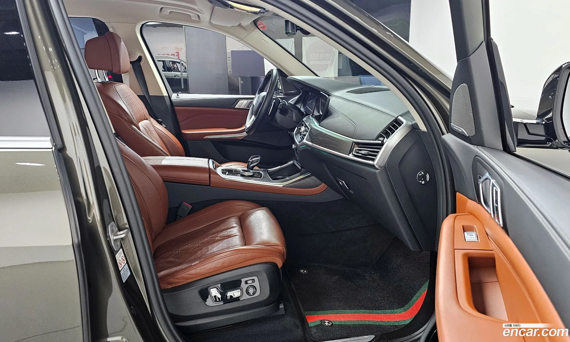 BMW X7 2022 WBACW2109N9K70172 — 12