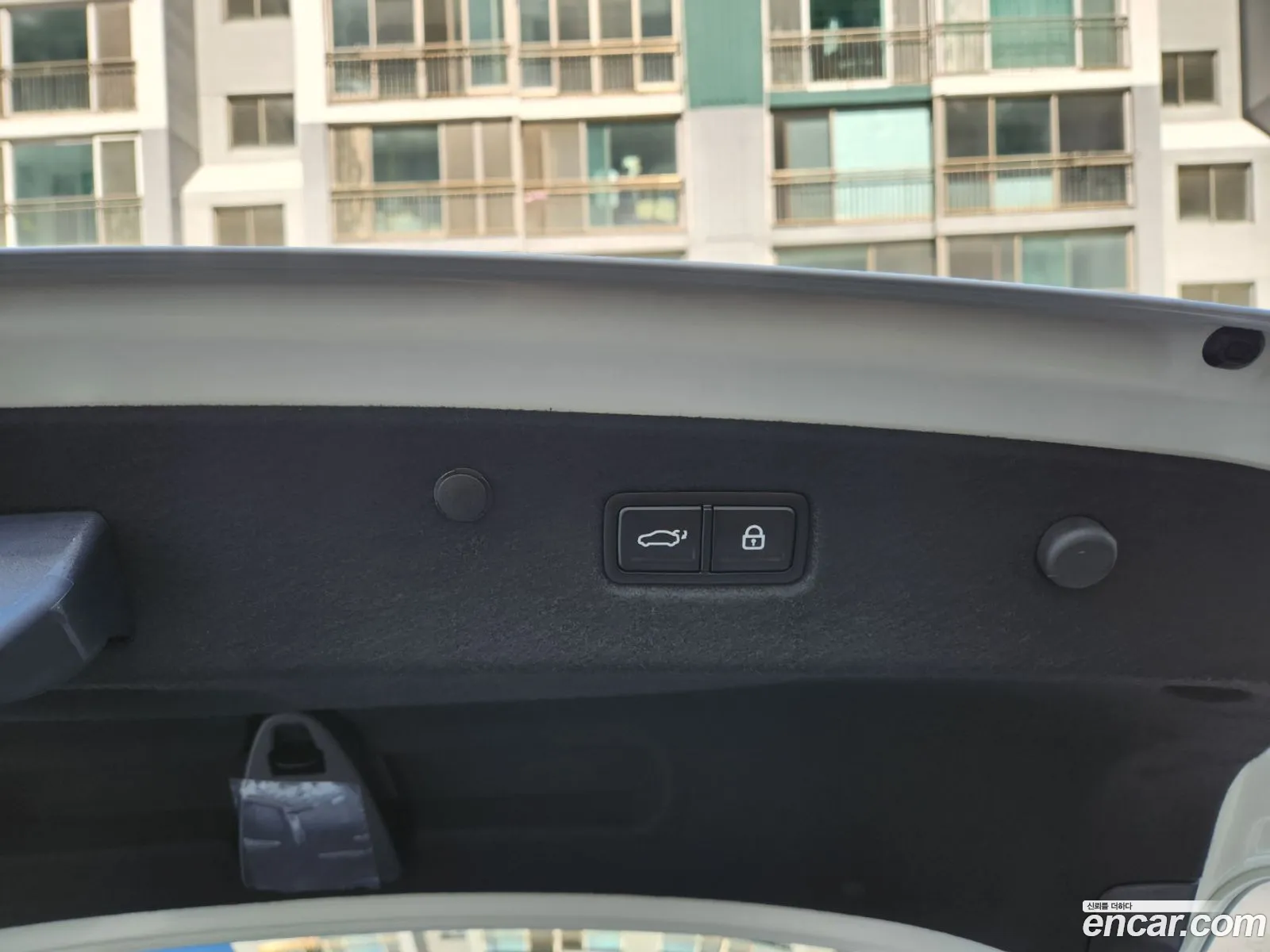 Kia K8 Hybrid 2026 — 18