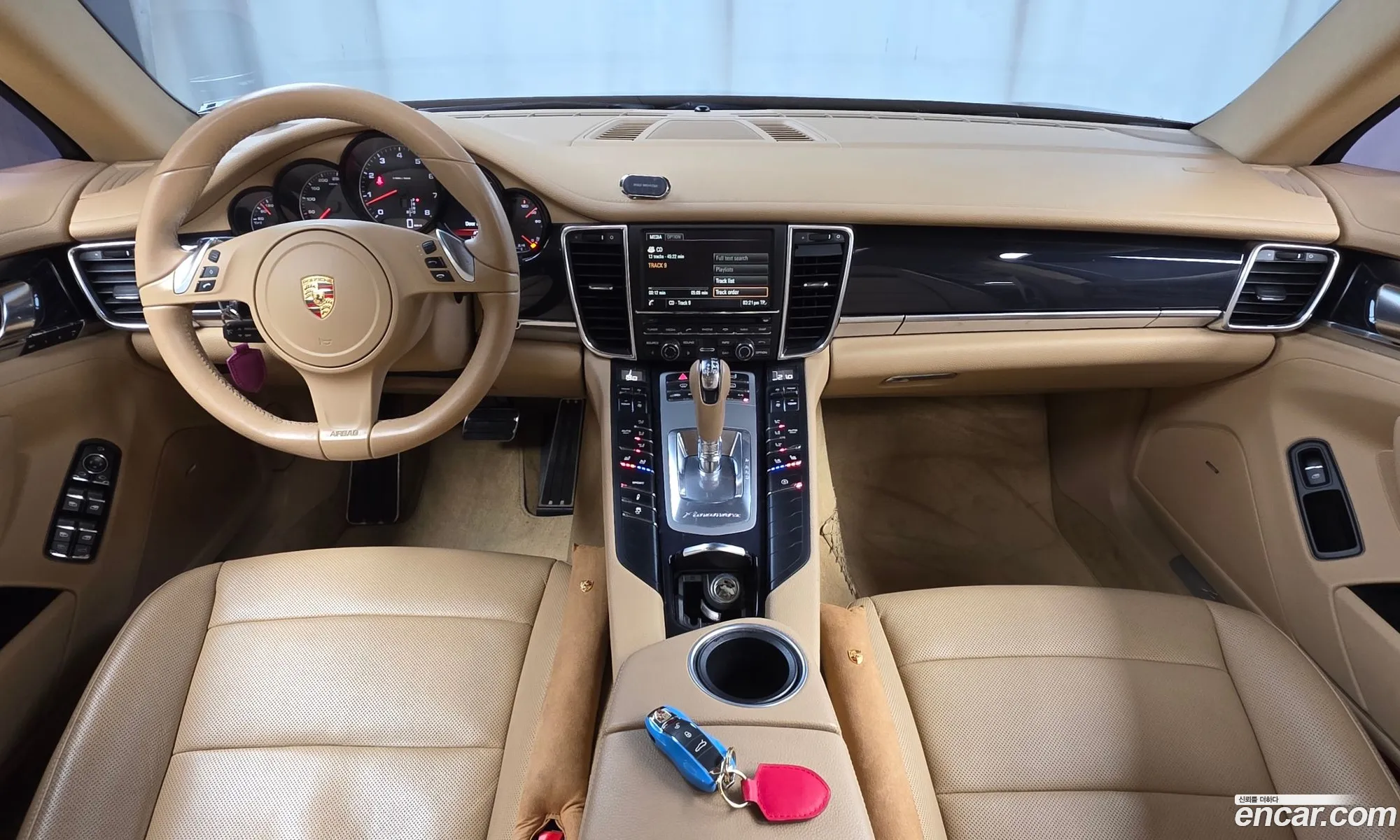 Porsche Panamera 2013 — 16