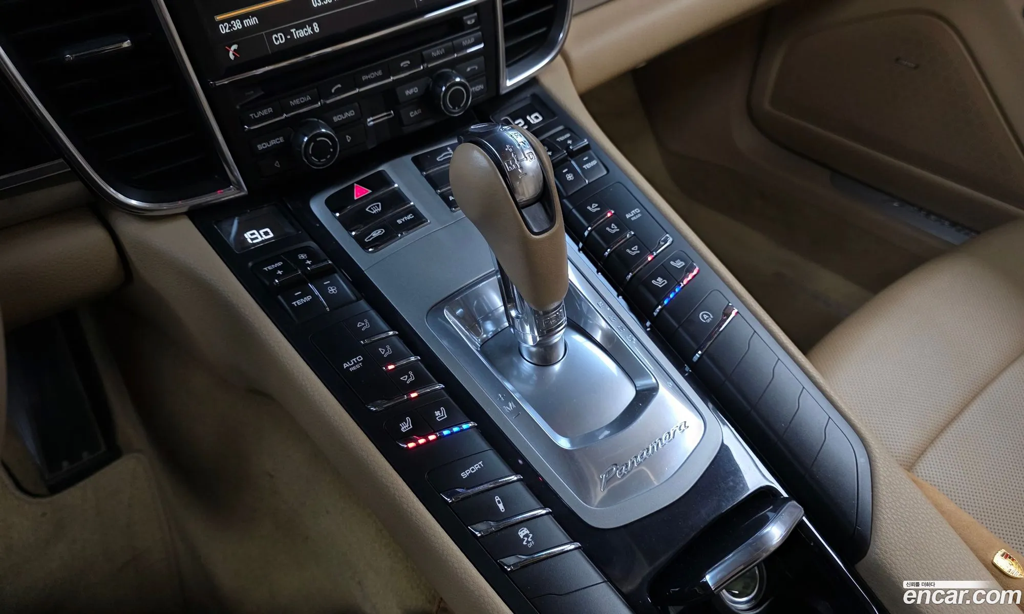 Porsche Panamera 2013 — 15