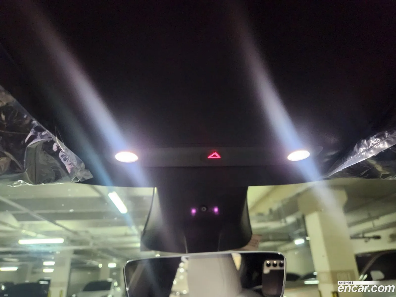Tesla Model Y 2026 — 13