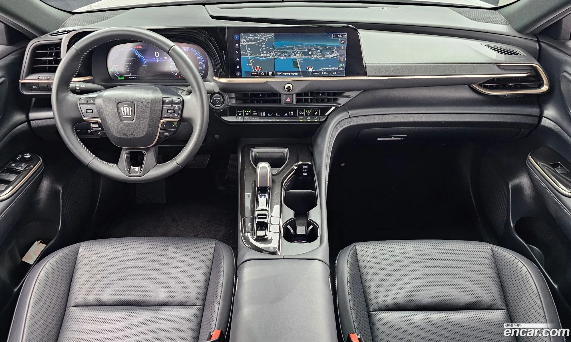 Toyota Crown Crossover 2024 JTDAAAAFXR3020522 — 10