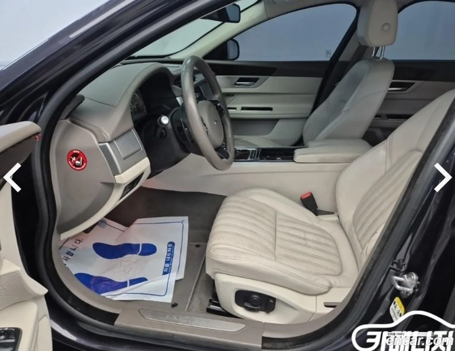 Jaguar XF 2017 — 17