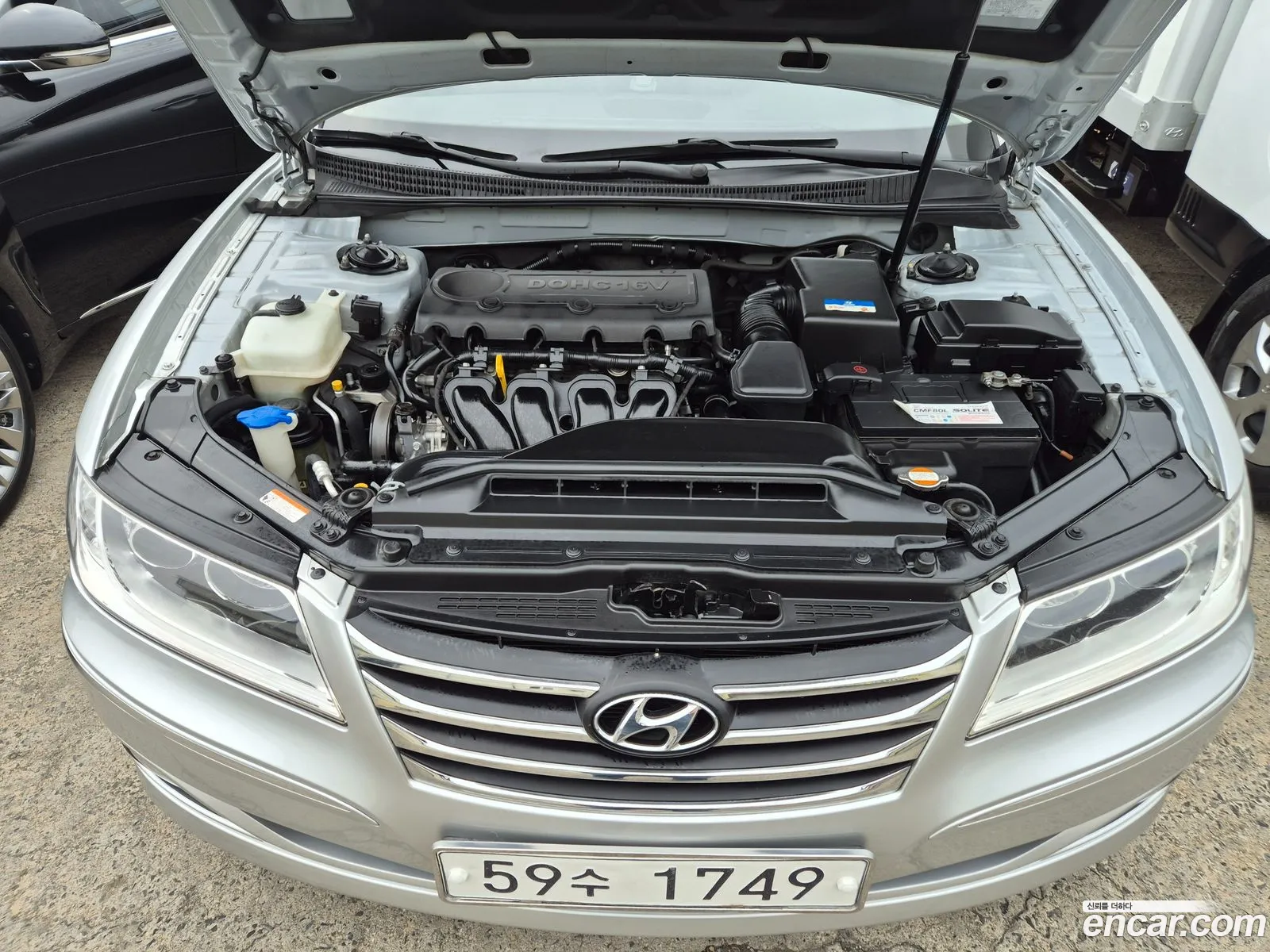 Hyundai The Luxury Grandeur 2010 — 18