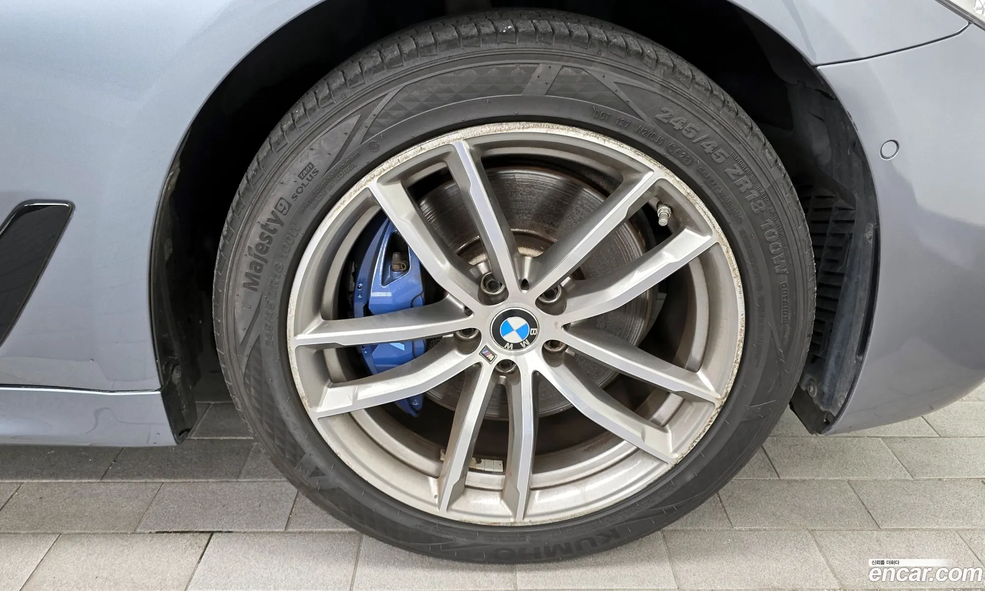 BMW 5 Series 2017 — 11