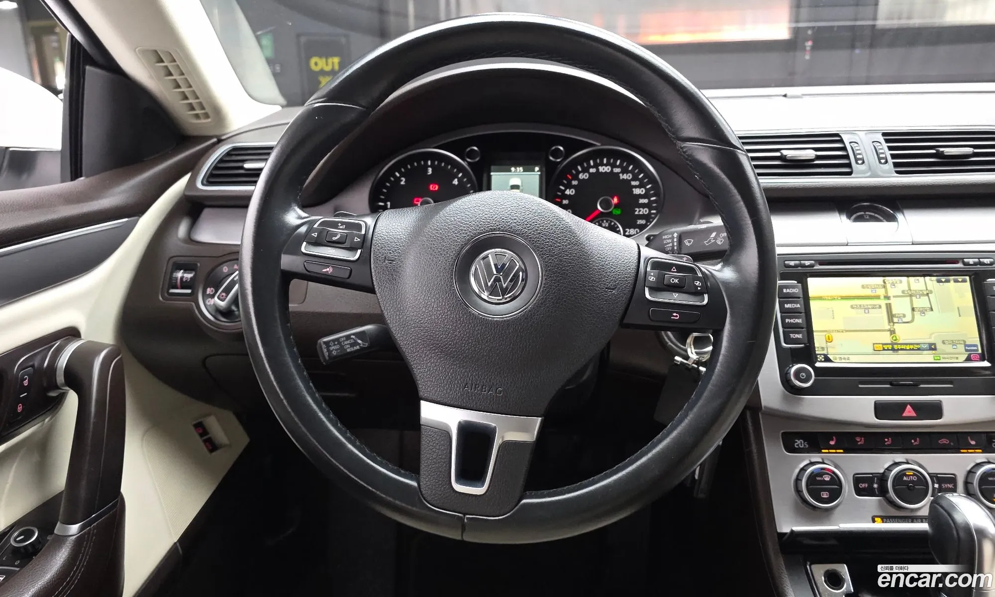 Volkswagen CC 2012 WVWZZZ3CZDE524111 — 17