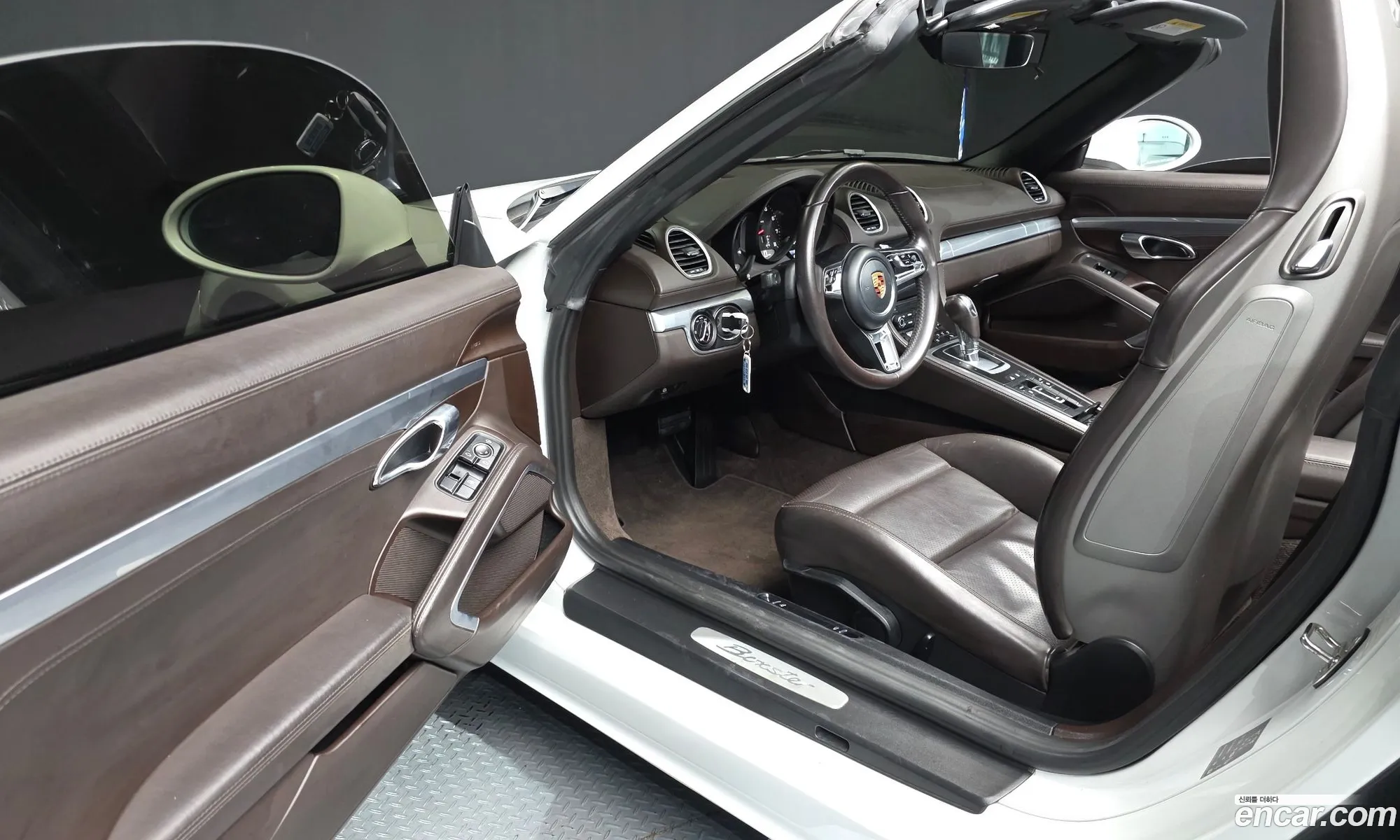 Porsche 718 Boxster 2017 WP0CA2980HS222066 — 18