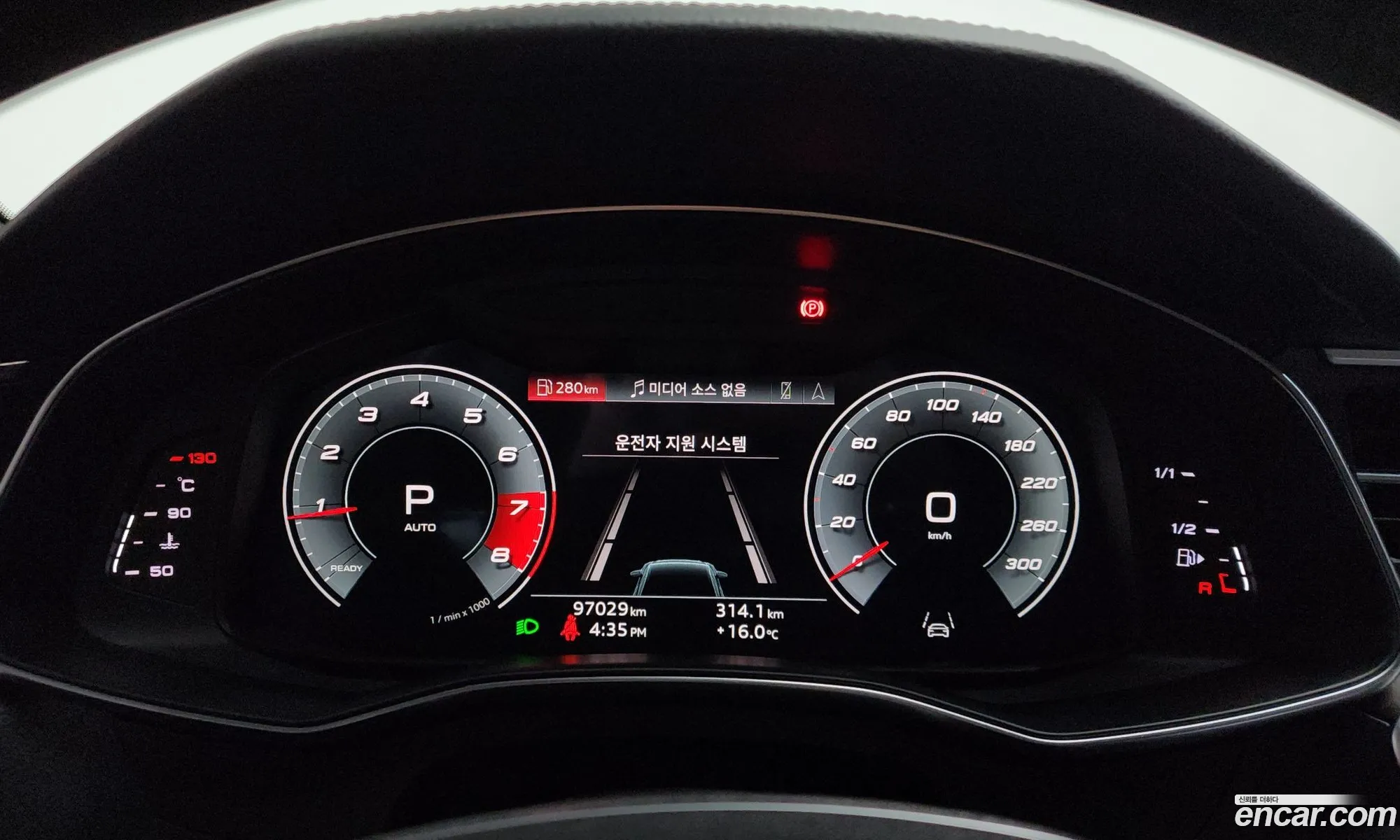 Audi A6 2021 WAUZZZF2XMN077538 — 3