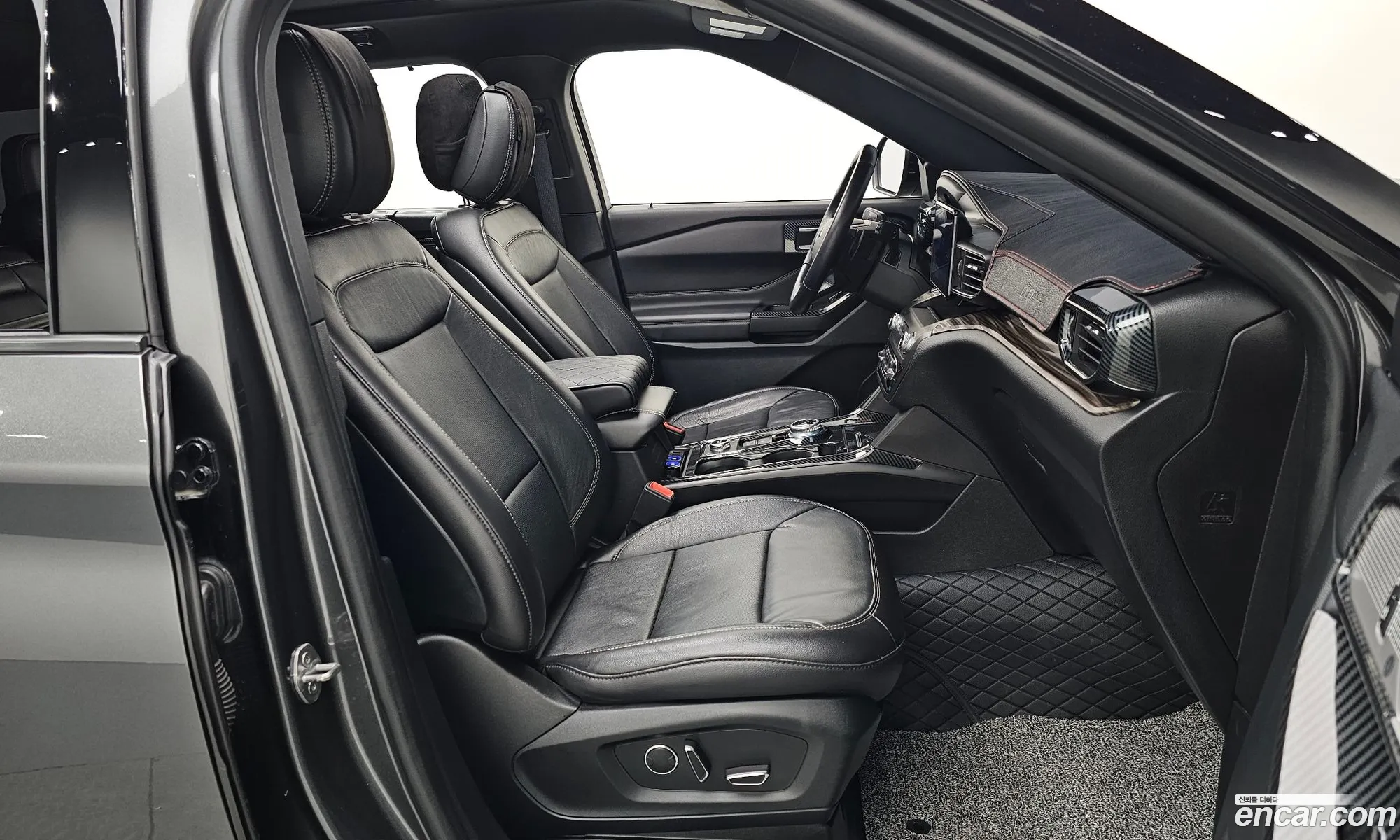 Ford Explorer 6th Gen 2020 1FMSK8FH7LGB78767 — 8