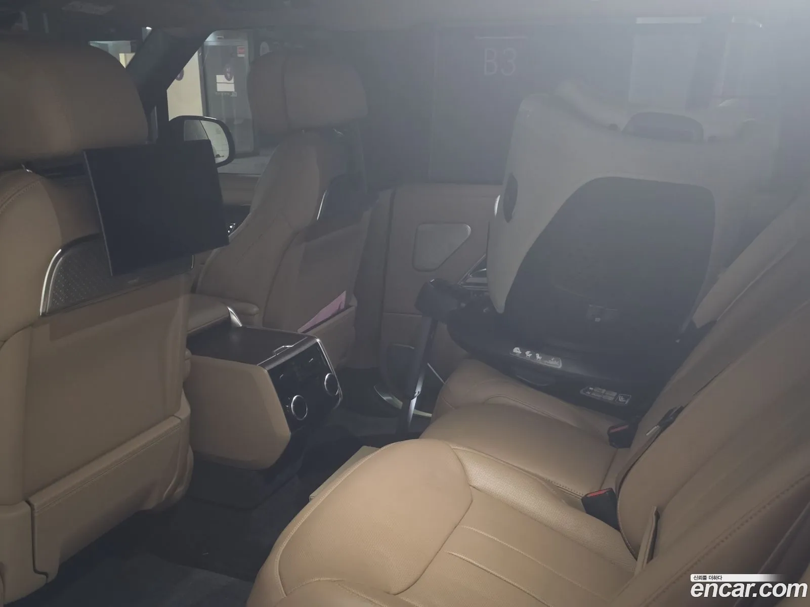 Land Rover Range Rover 2024 — 8