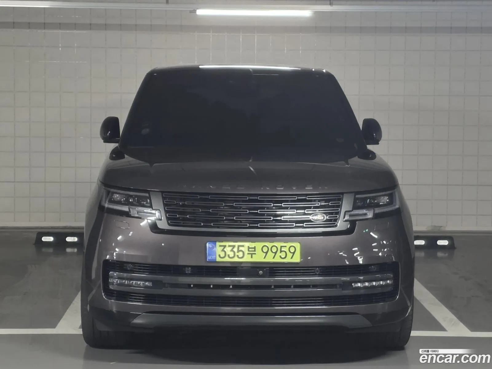 Land Rover Range Rover 2024 — 10