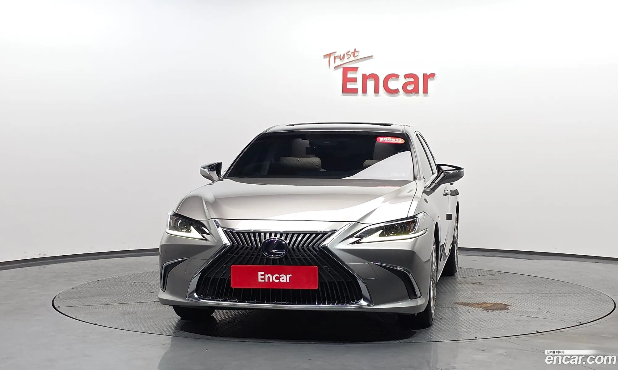 Lexus ES300h 7th Gen 2018 JTHB21B18K2013843 — 15