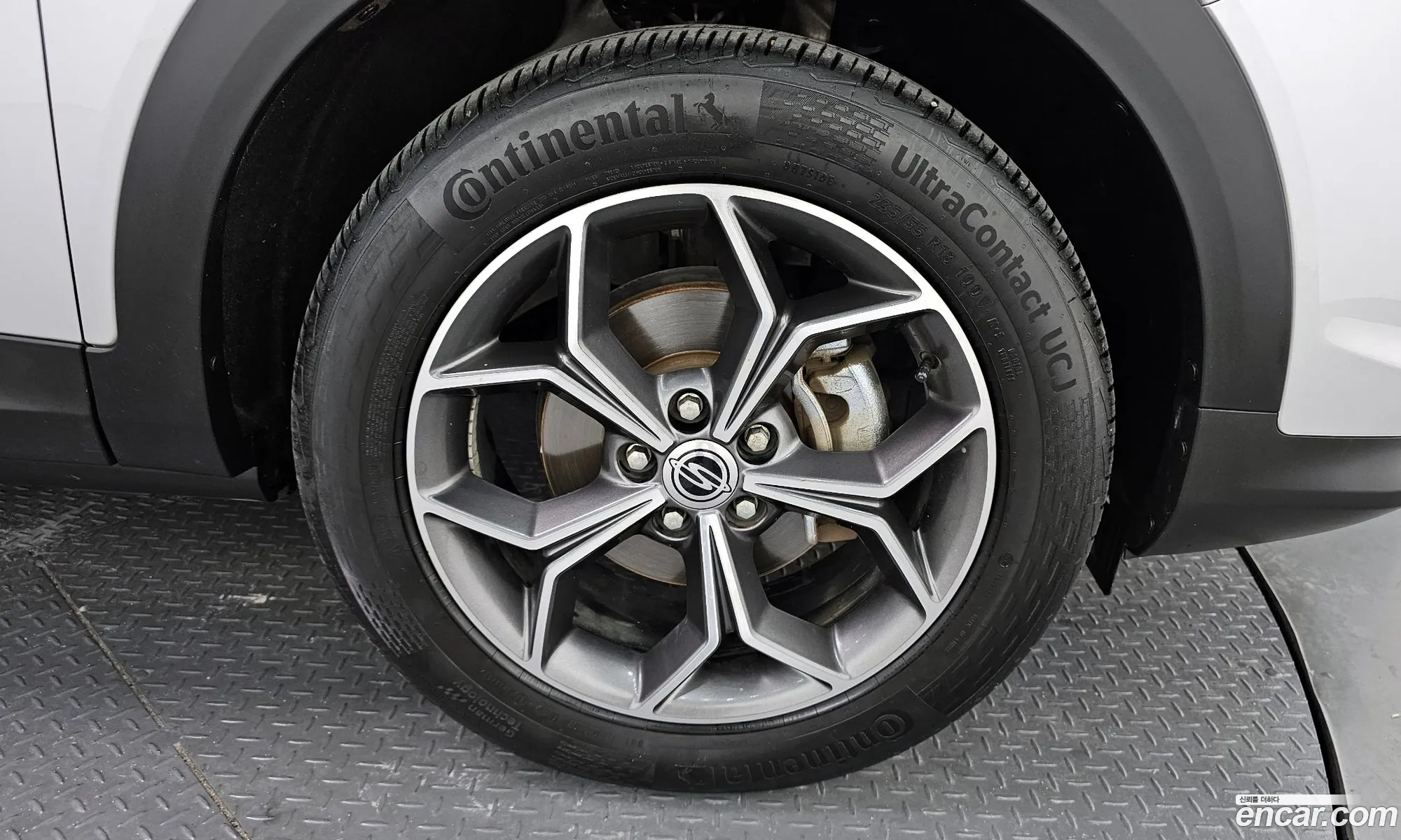 KG Mobility (SsangYong) Beautiful Korando 2020 — 8