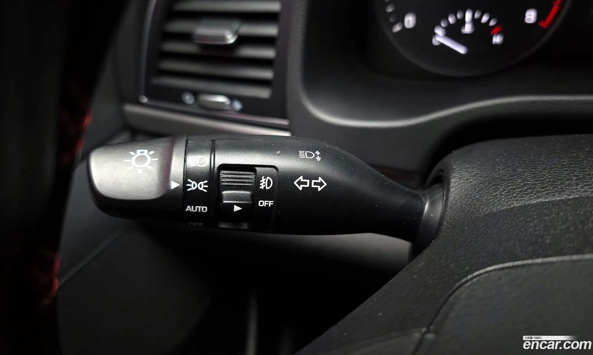 Hyundai Elantra AD 2018 — 6