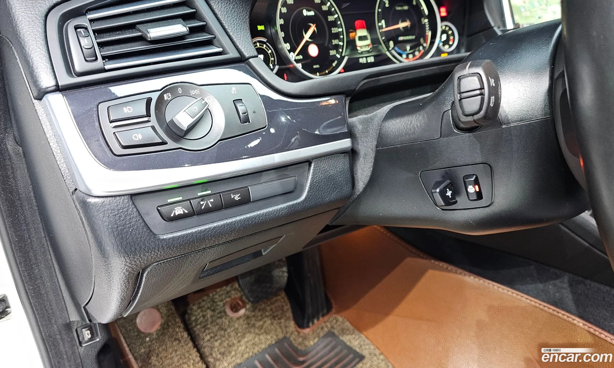 BMW 5 Series 2016 WBA5E7103GG568174 — 16