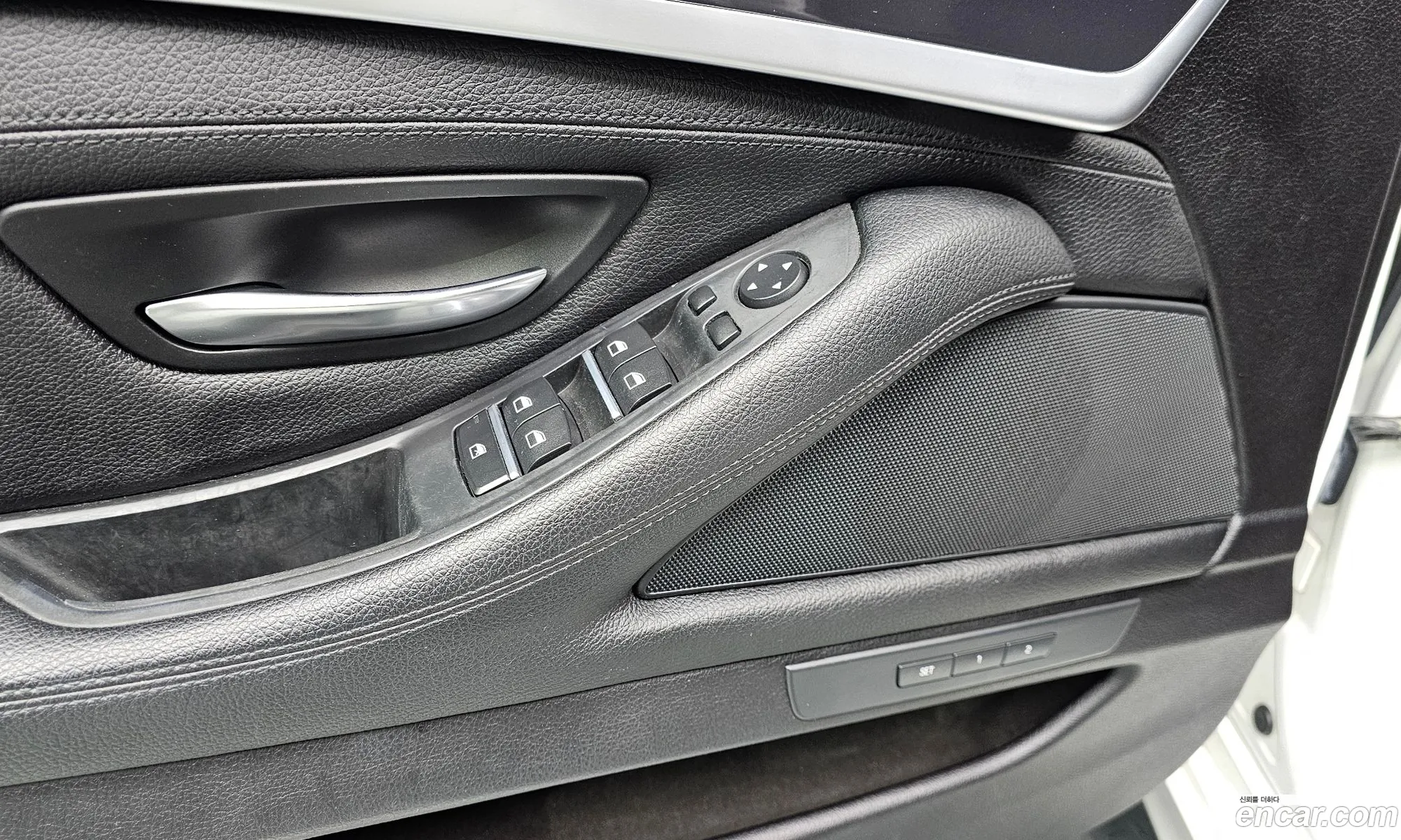 BMW 5 Series 2016 WBA5E7103GG568174 — 8