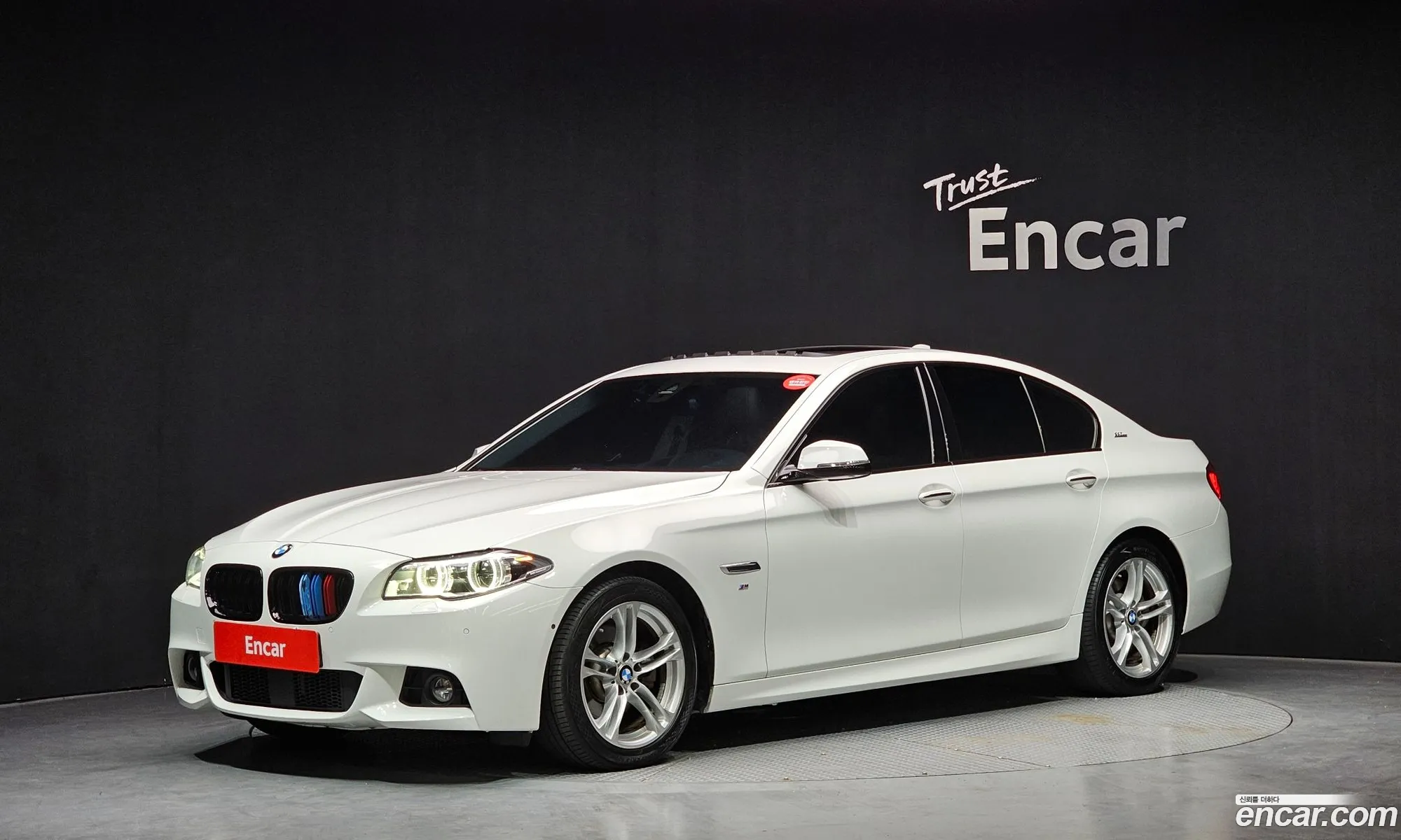 BMW 5 Series 2016 WBA5E7103GG568174 — 4