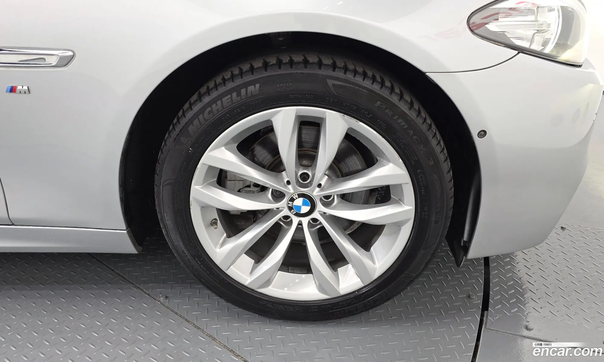 BMW 5 Series 2016 WBA5A7105GG297565 — 13