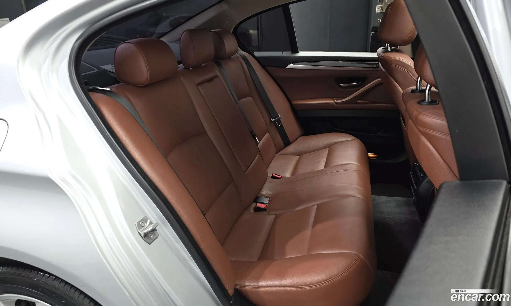 BMW 5 Series 2016 WBA5A7105GG297565 — 14