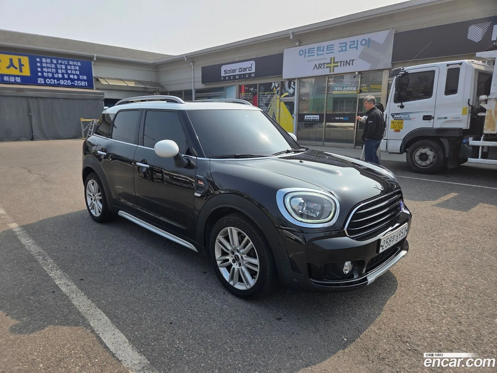 Mini Cooper Countryman 2019 — 10