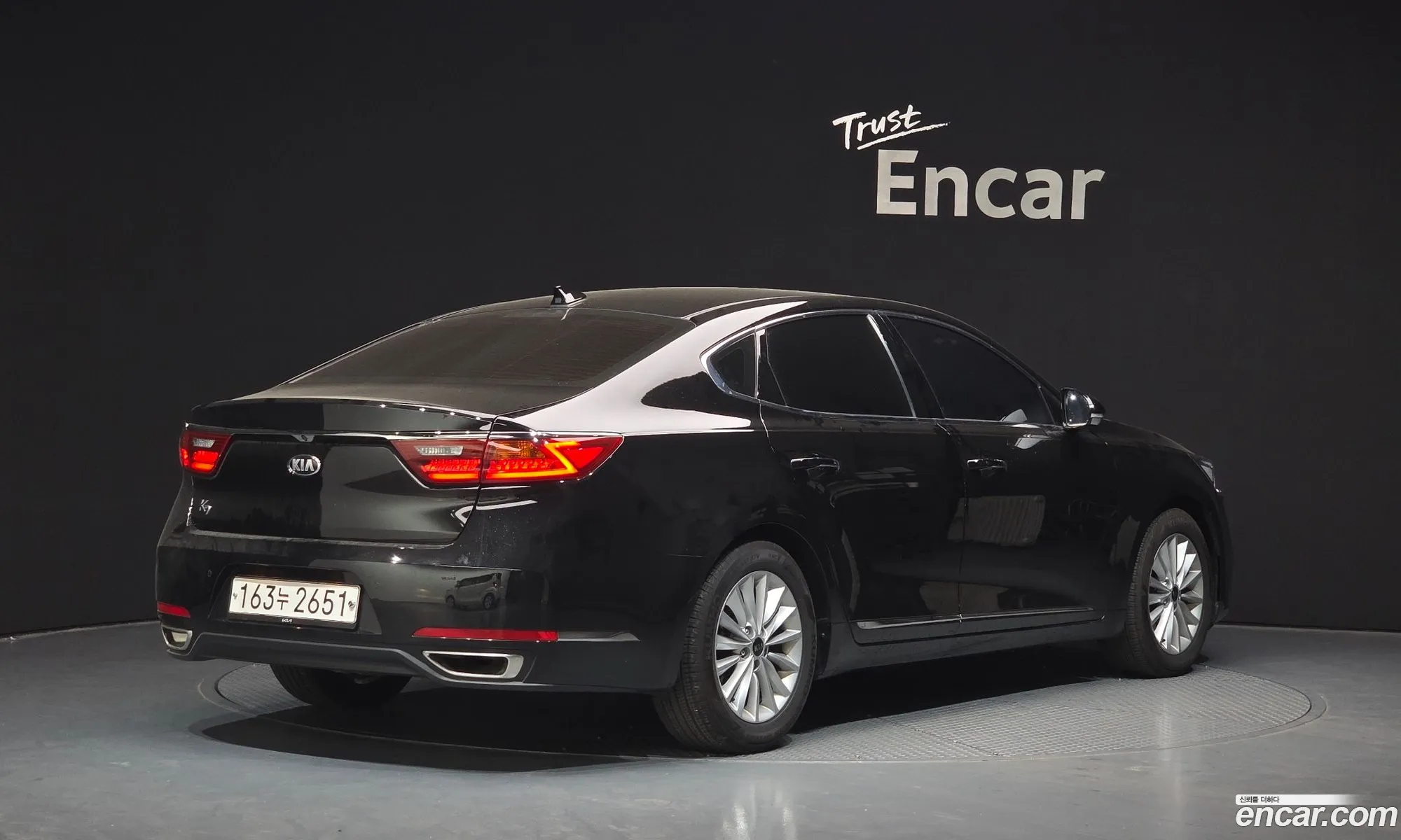 Kia K7 2018 — 9