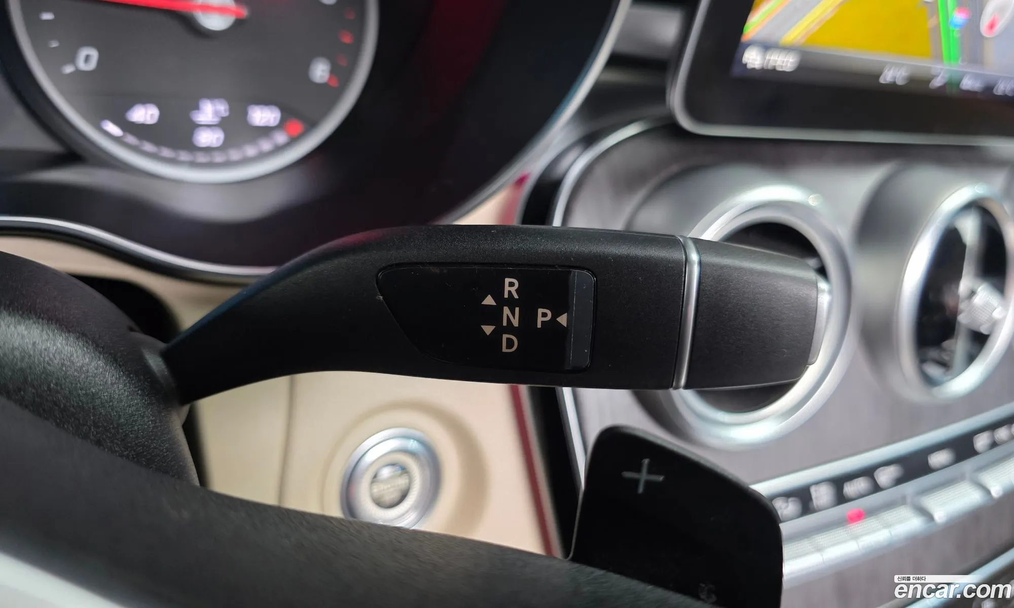 Mercedes-Benz C-Class W205 2019 — 14