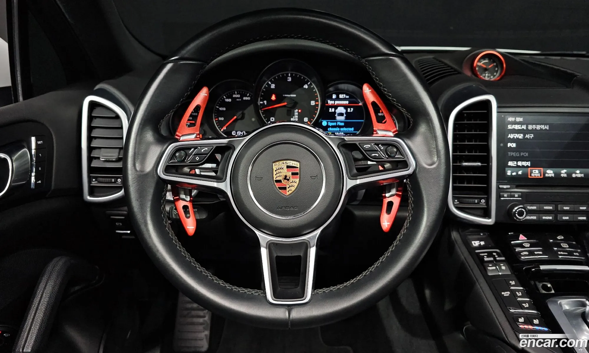 Porsche Cayenne 2017 WP1AF2925HKA29883 — 11