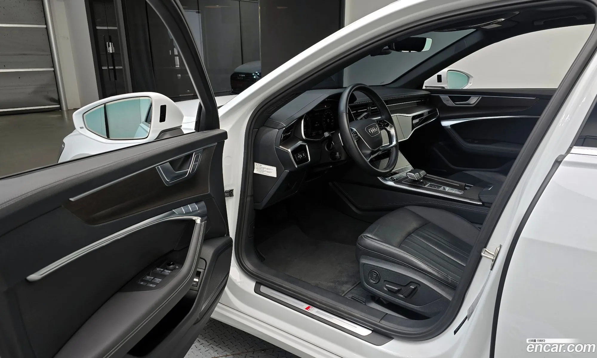 Audi A6 2023 WAUZZZF26PN022329 — 6