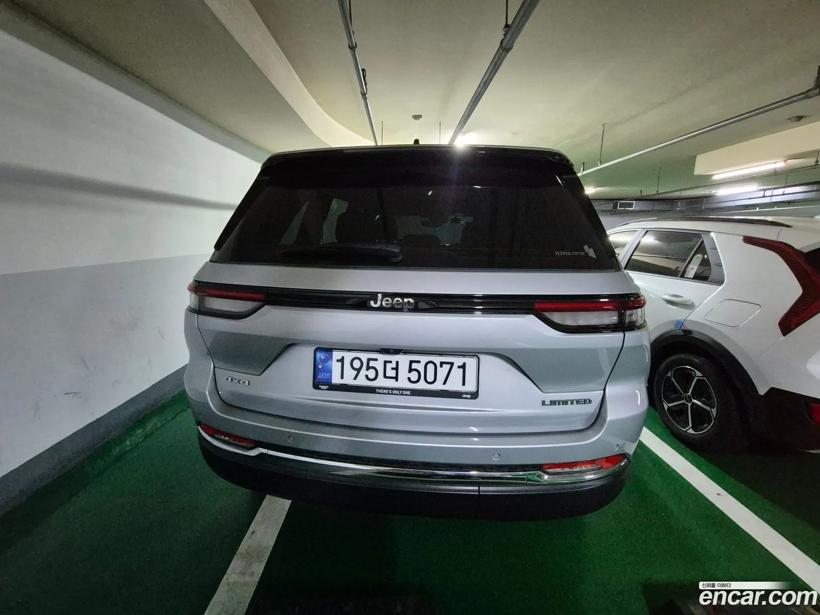 Jeep Grand Cherokee 2023 — 9