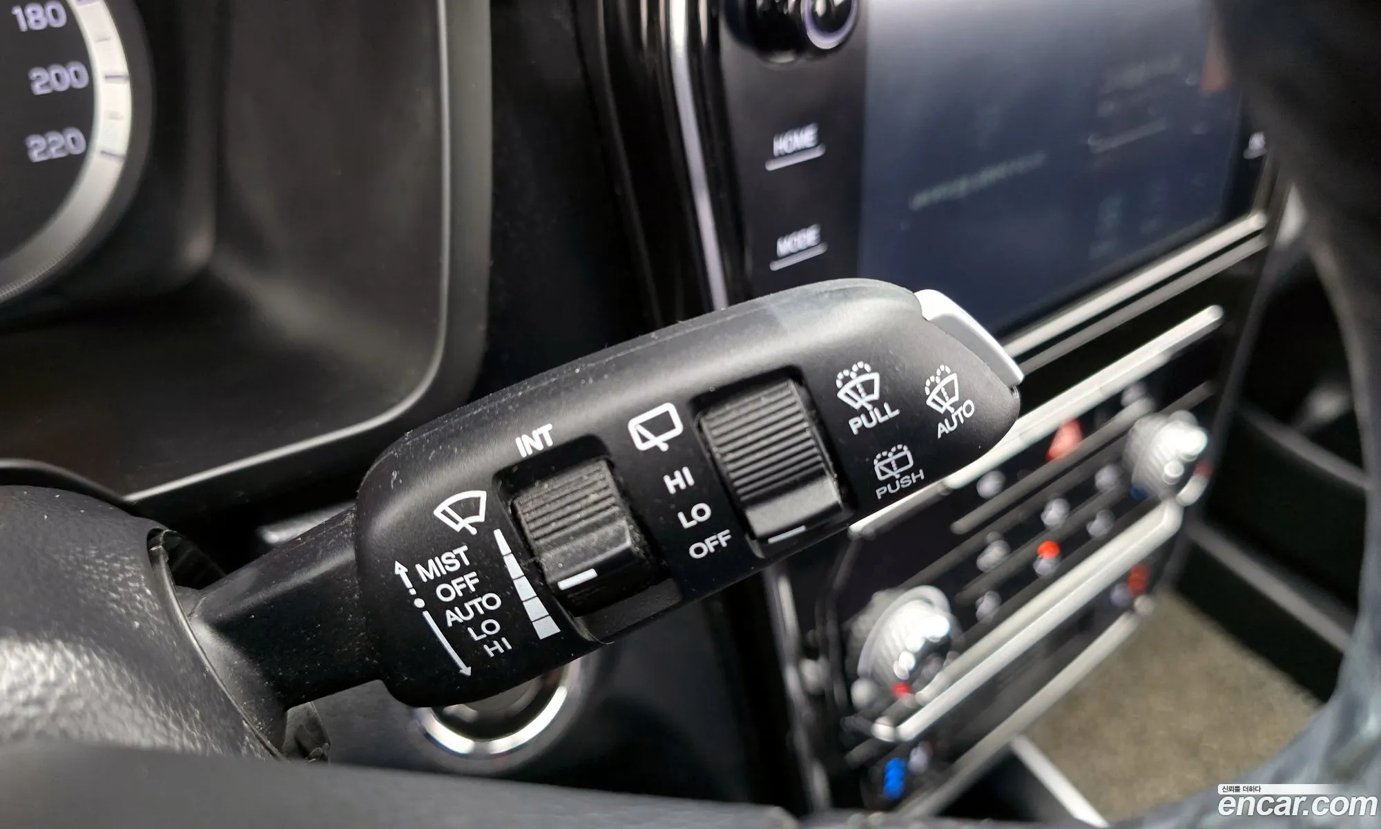 KG Mobility (SsangYong) Tivoli 2020 — 6