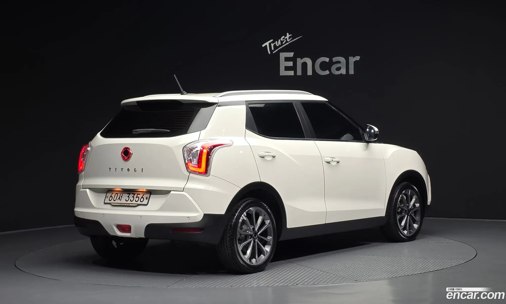 KG Mobility (SsangYong) Tivoli Armour 2017 — 18