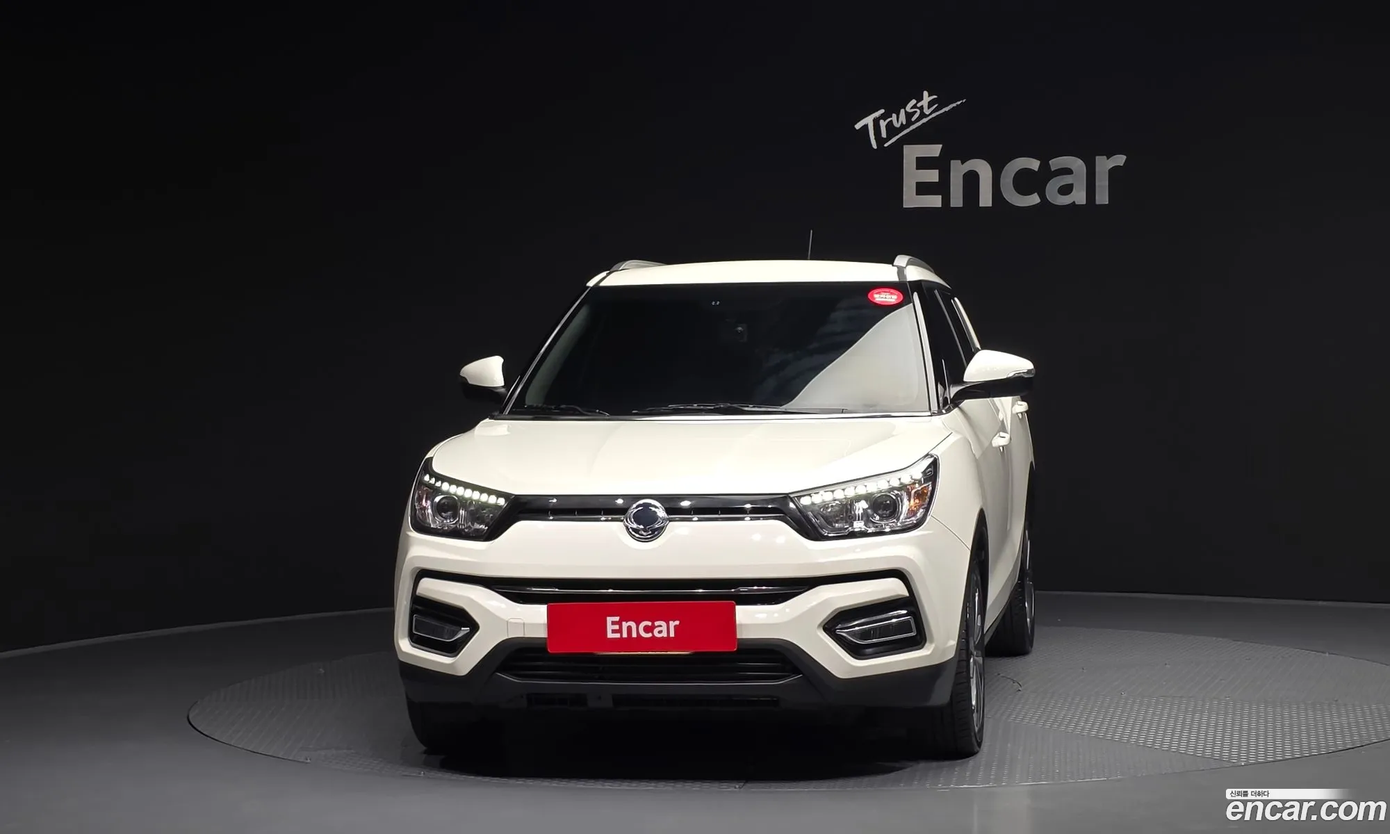KG Mobility (SsangYong) Tivoli Armour 2017 — 3