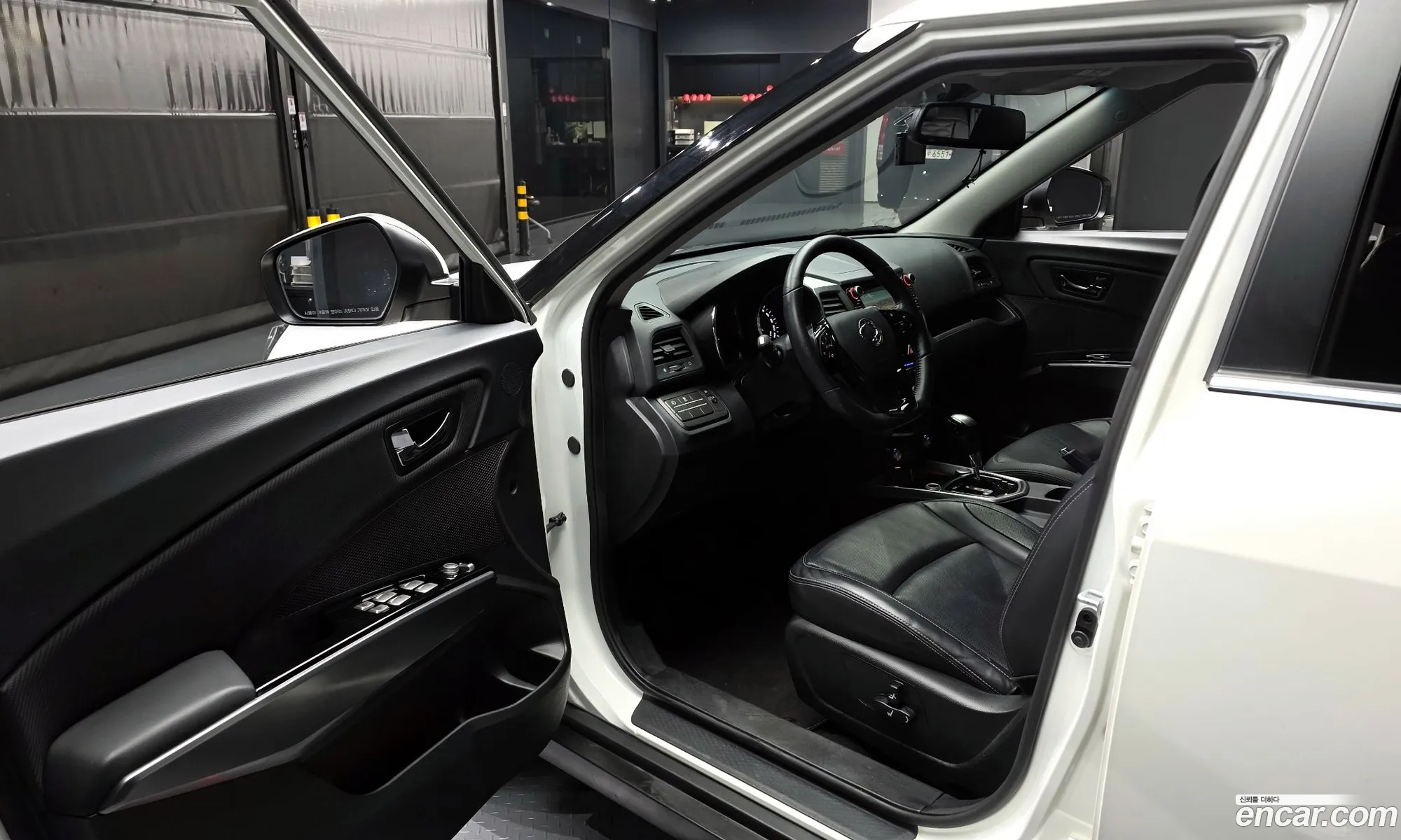 KG Mobility (SsangYong) Tivoli Armour 2017 — 8