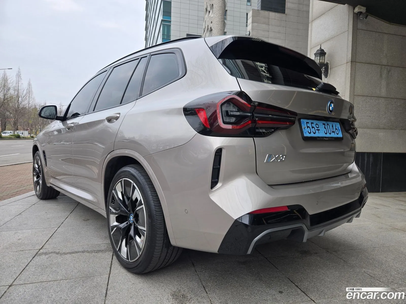 BMW iX3 2024 — 14