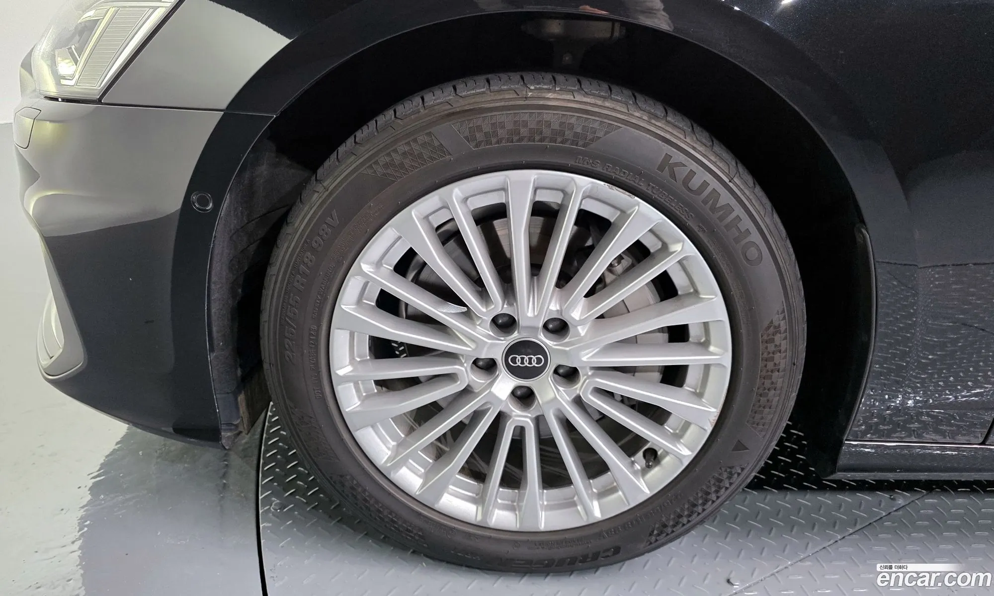 Audi A6 2021 WAUZZZF23MN045756 — 6