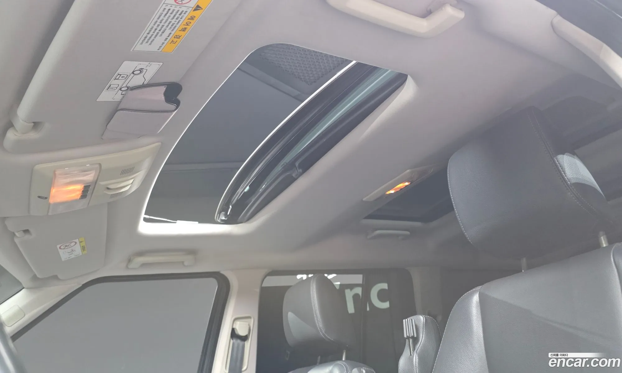 Land Rover Discovery 4 2015 SALLAAAG6FA754481 — 2